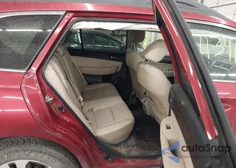 2019 Subaru Outback 2.5I Limited z USA, uszkodzony, nr VIN 4S4BSANC2K3375543